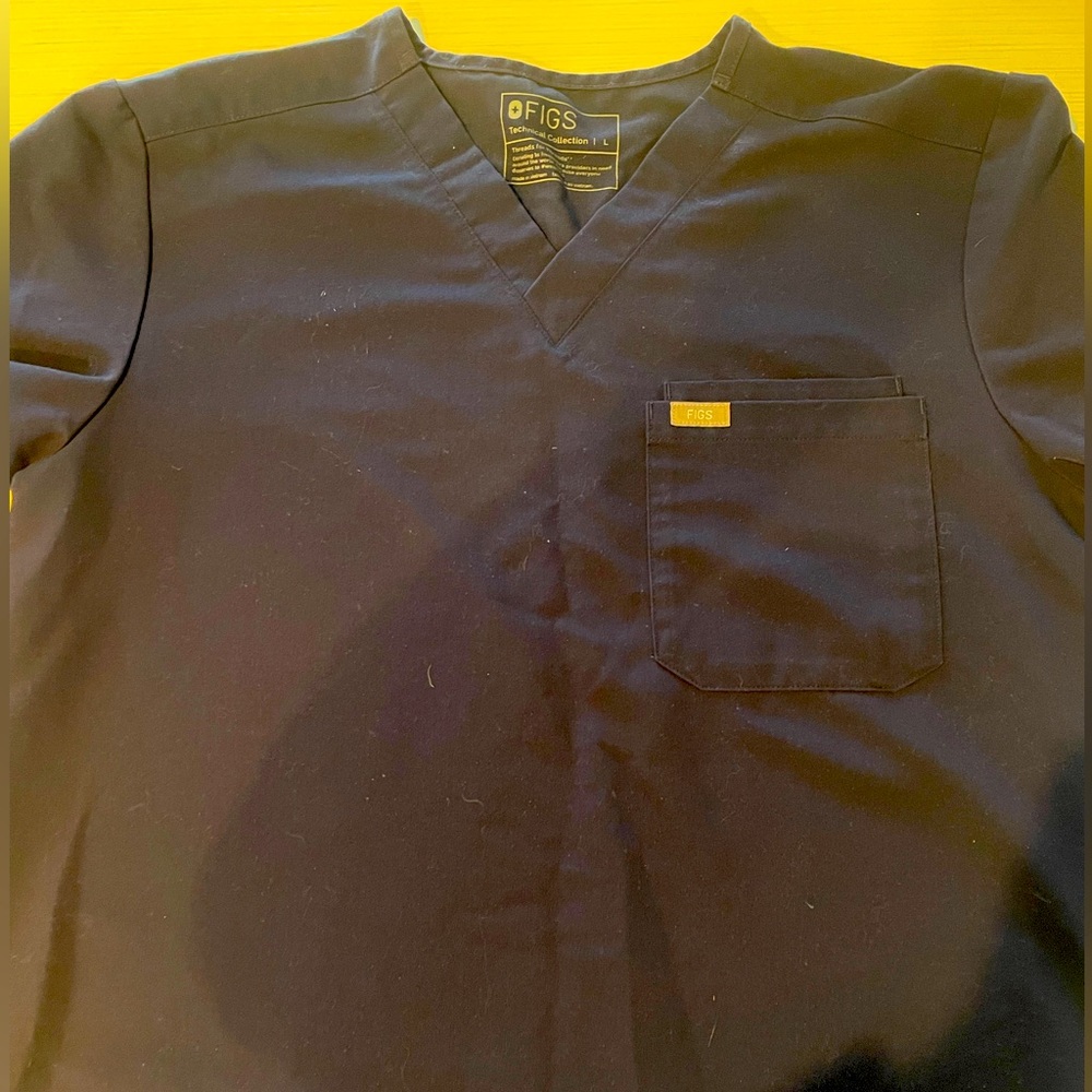 Men’s Figs Scrub Top L Navy Blue Gem